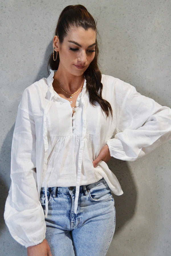 House of Lacuna ~ Louisa Blouse in white